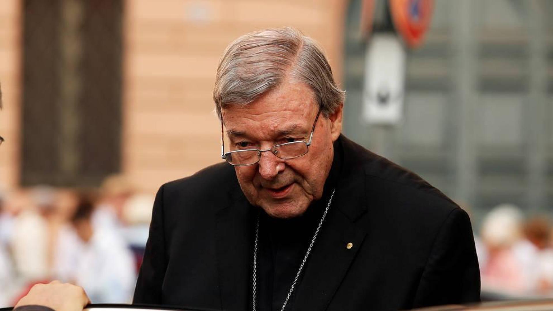 El cardenal Pell dice que es "inocente" y está dispuesto a declarar en Australia