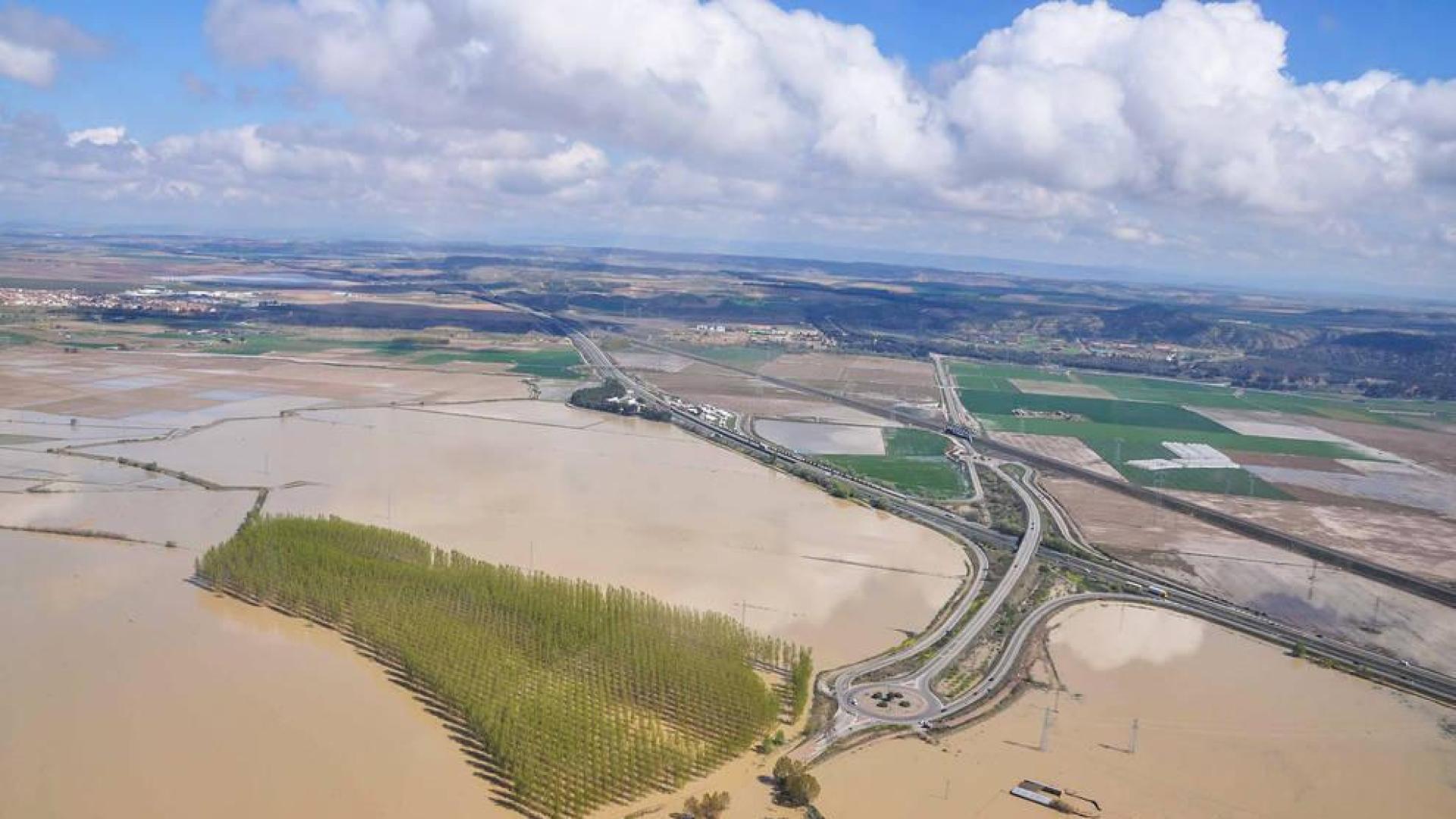 El Ebro causó 24 roturas de motas en los mismos puntos que en 2015