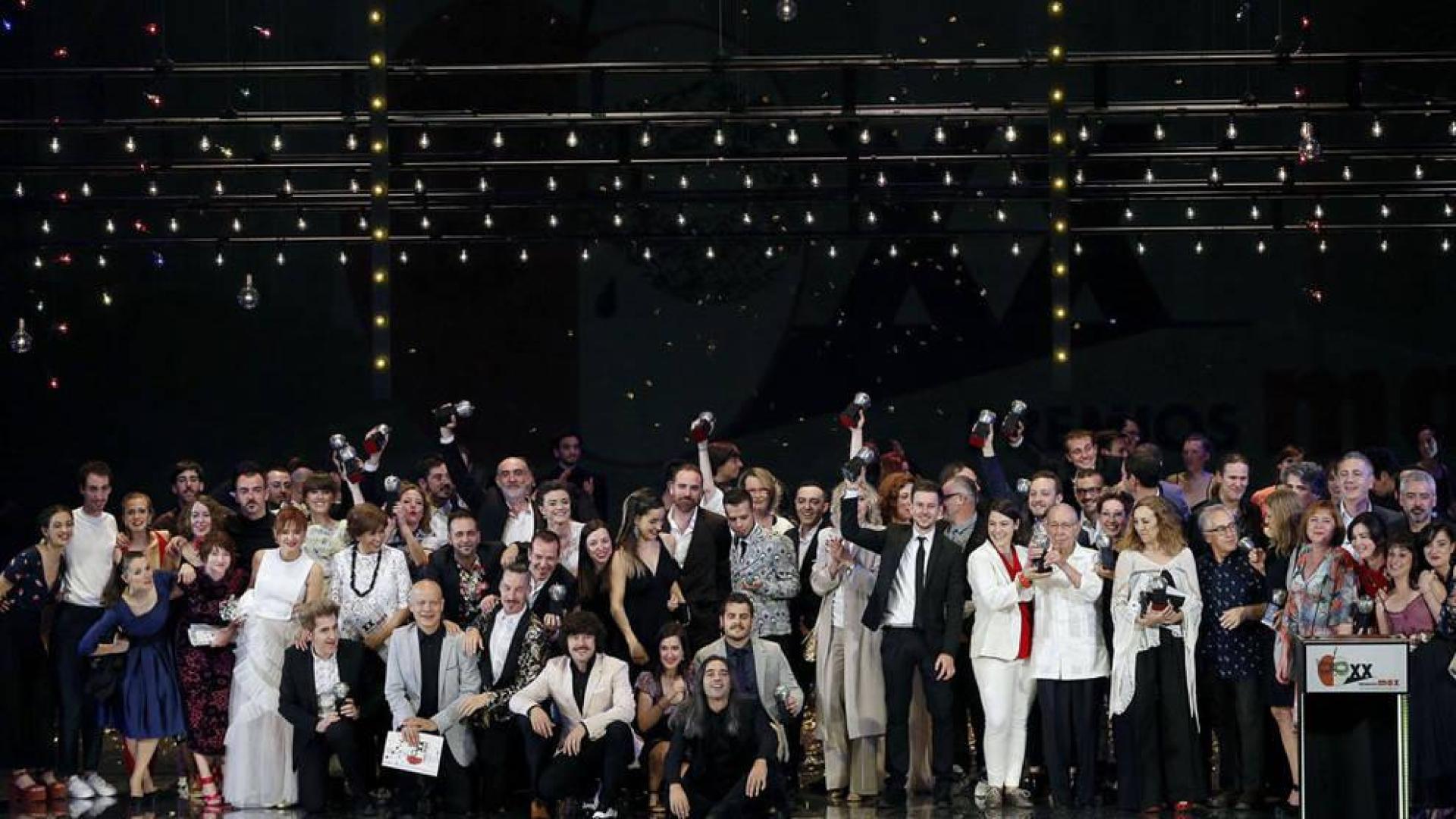 'Oskara' y 'Caída del cielo', se reparten los premios en una gala de los Max reivindicativa
