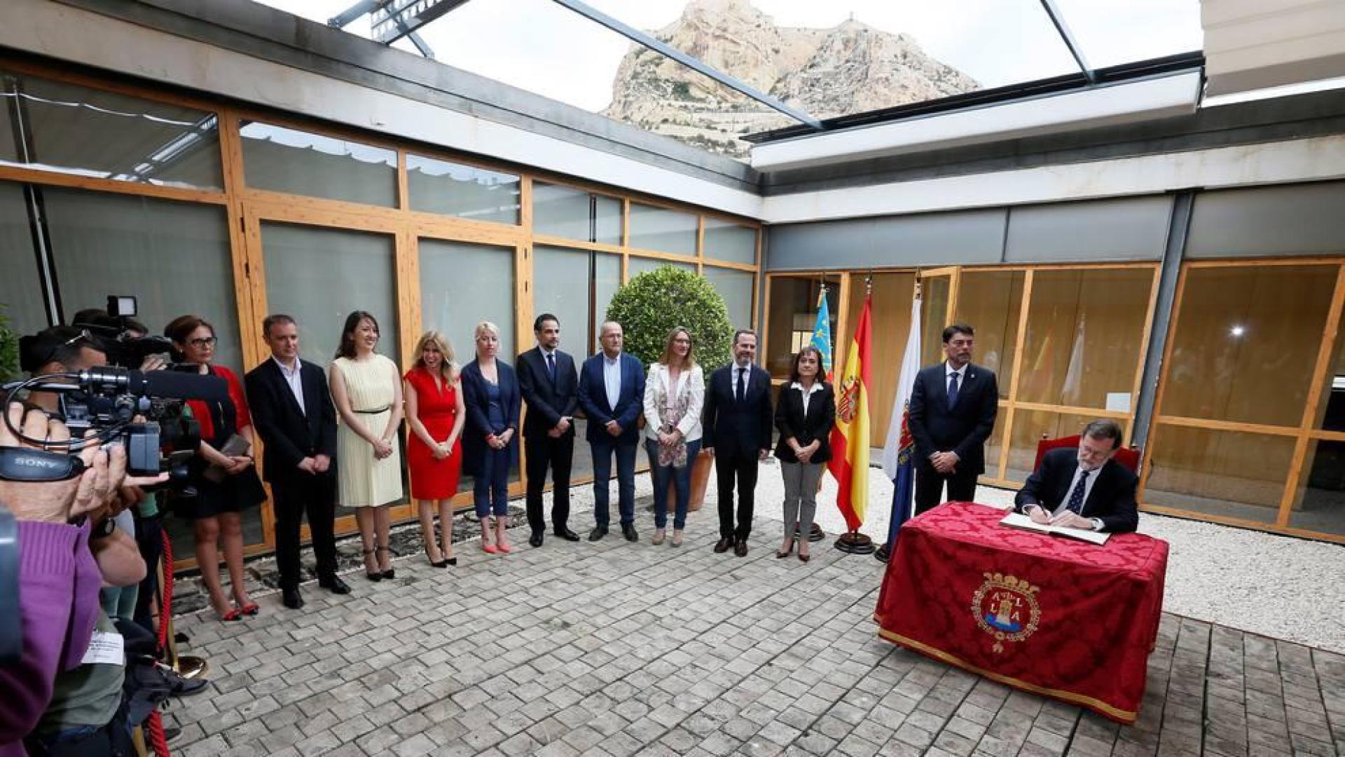 Rajoy afirma que los presupuestos darán pie a ejecutar nuevos proyectos