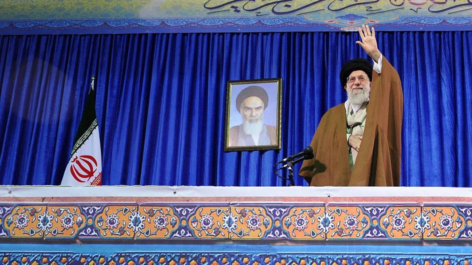 Jameneí marca líneas rojas para la permanencia de Irán en el acuerdo nuclear