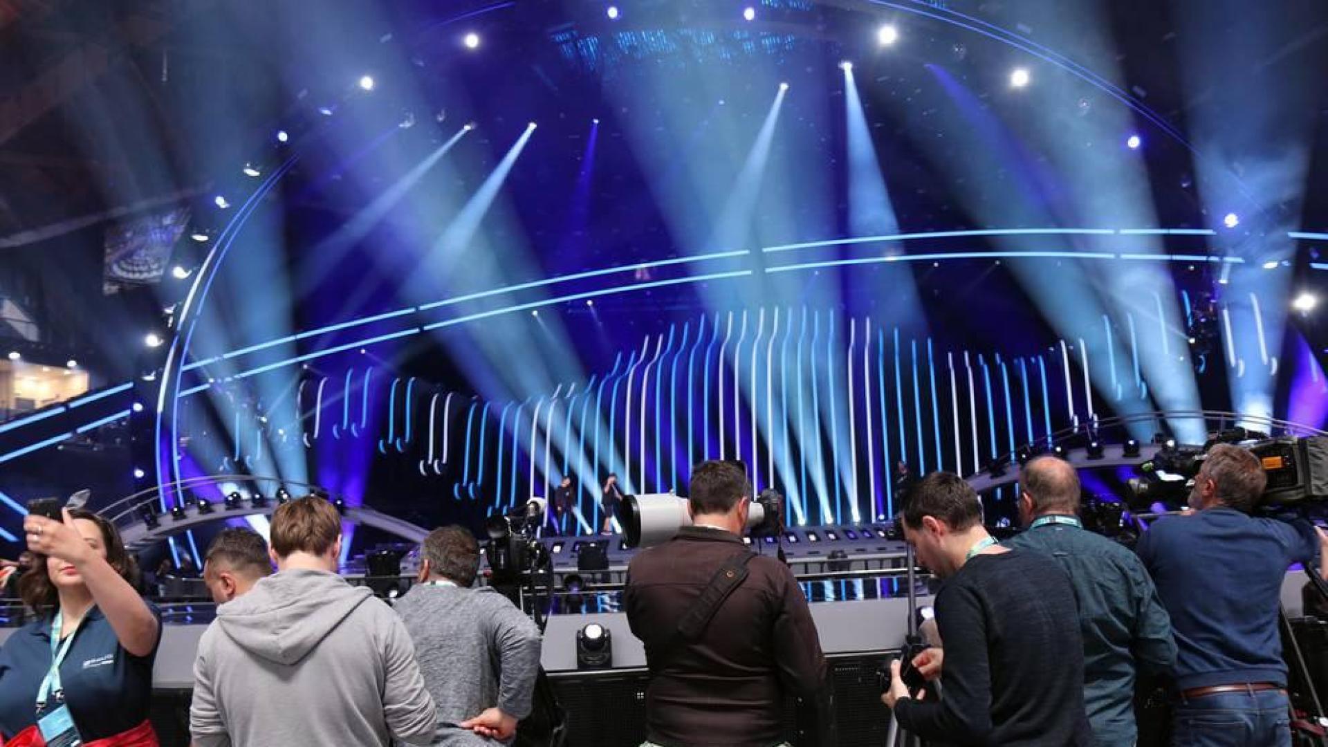 Interior del pabellón donde se celebra el Festival de Eurovisión en Lisboa (Portugal).