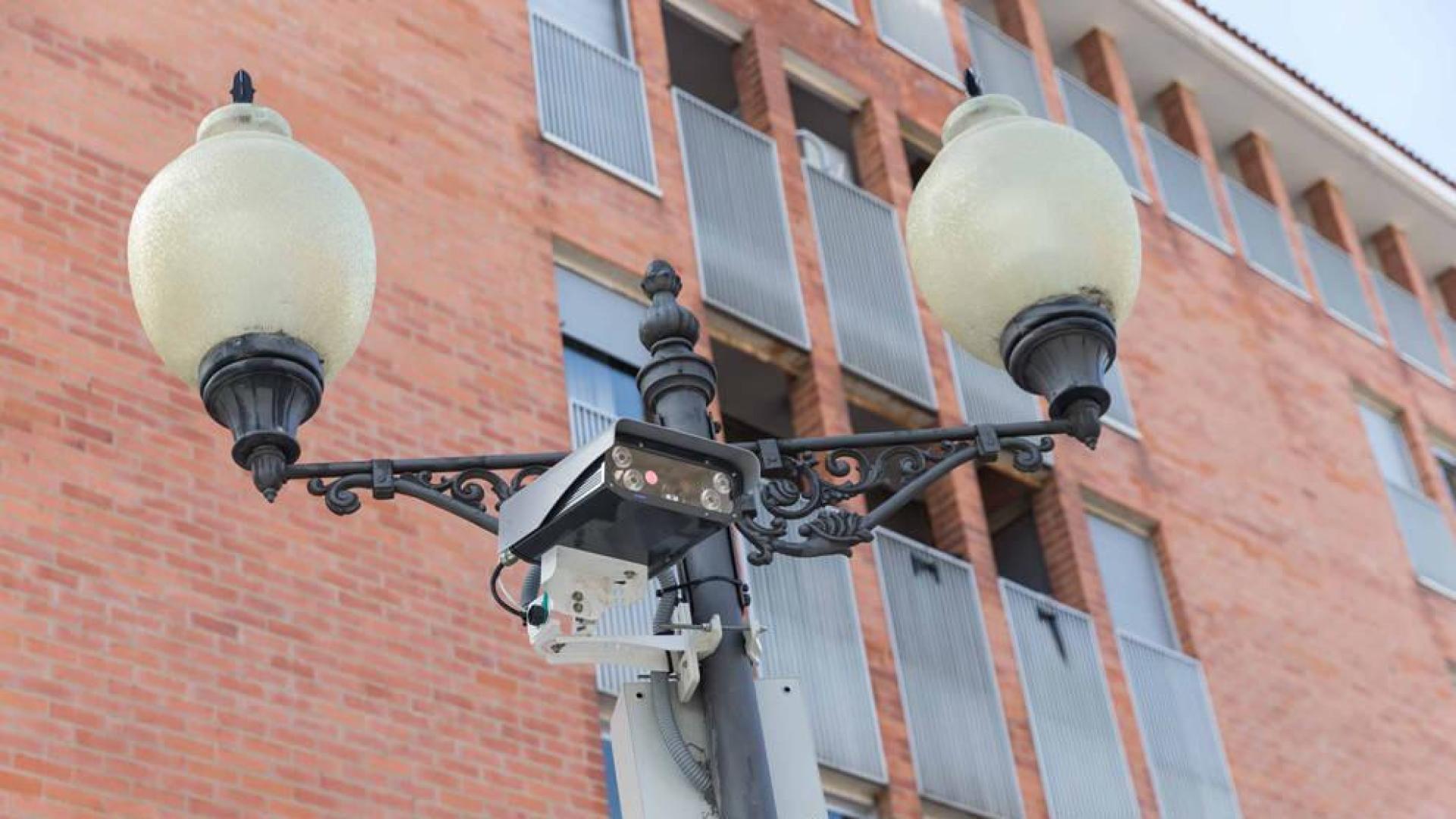 Más de 200 denuncias de la cámara del Casco Antiguo en una semana