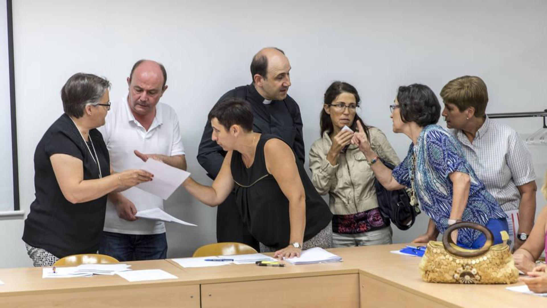 Elección de centros para docentes de Religión de este curso. En la foto, Abel Arrieta, vicario de Educación.