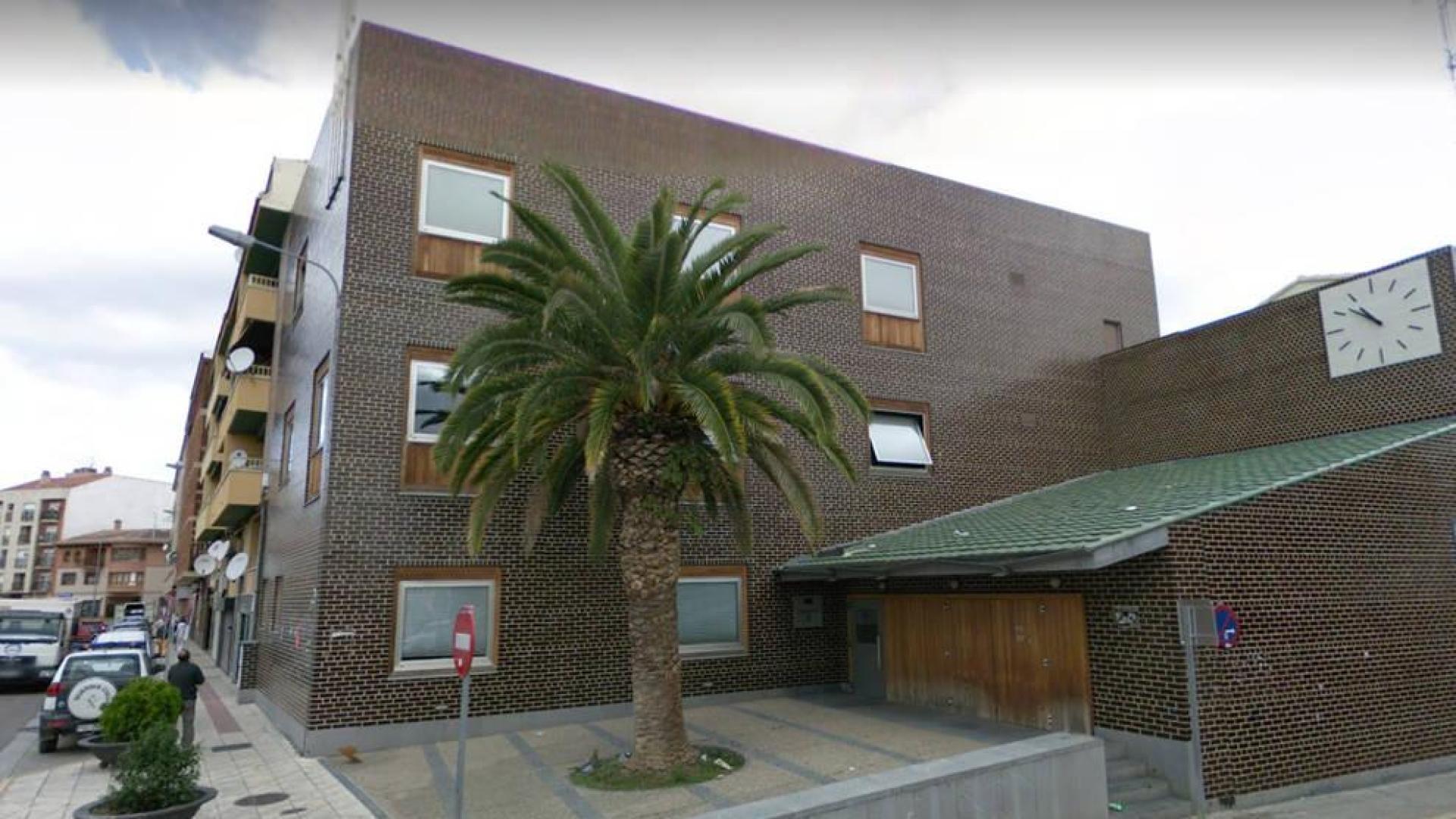 Desalojados los juzgados de La Almunia tras atrincherarse un hombre dentro