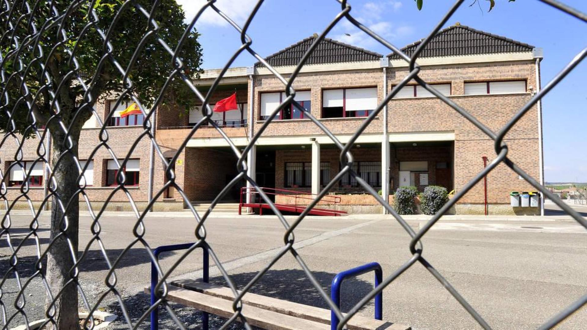 Educación prevé acometer varias mejoras en el colegio de Olite