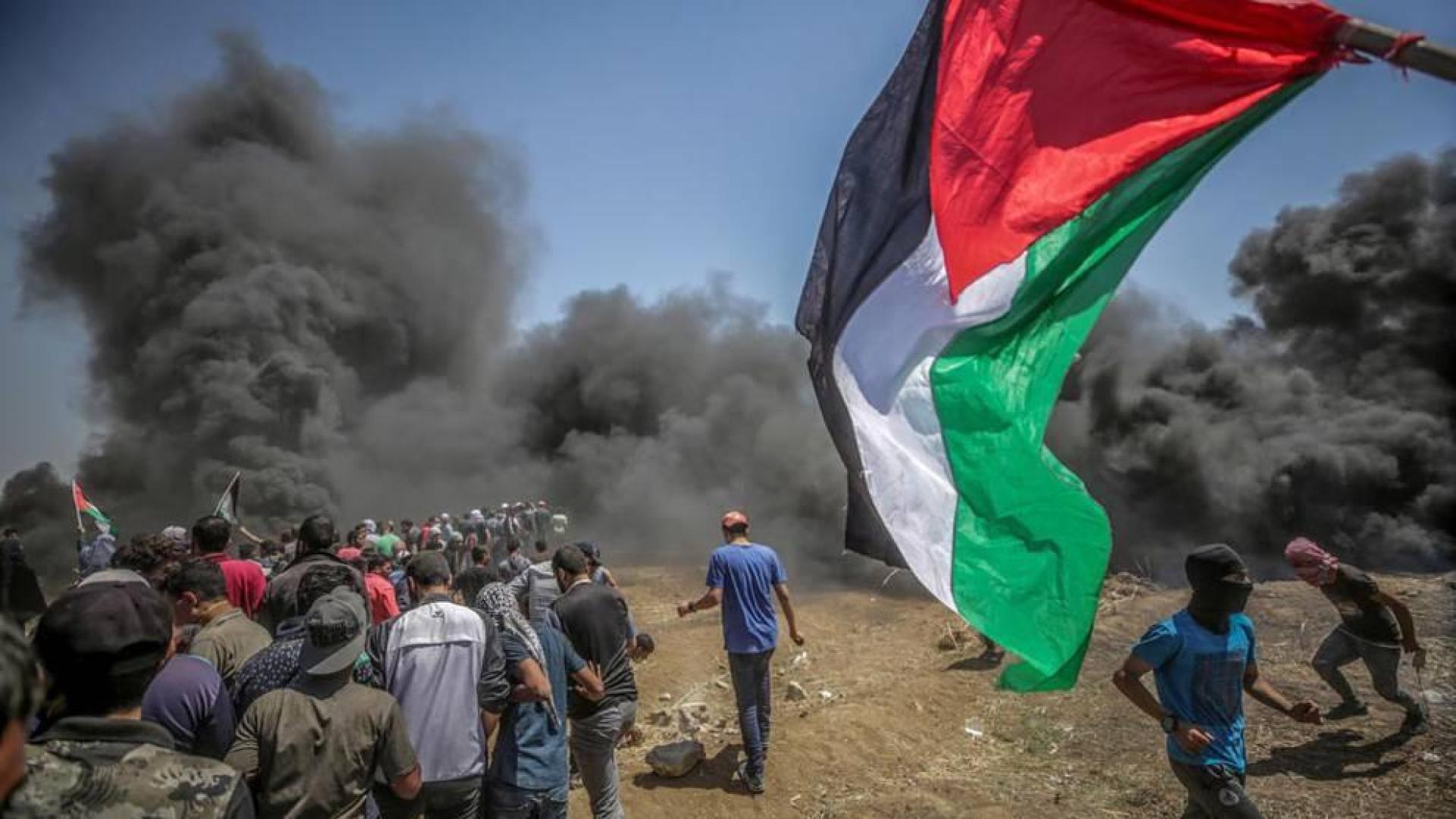 Nuevos enfrentamientos en los funerales por las víctimas de la matanza en Gaza