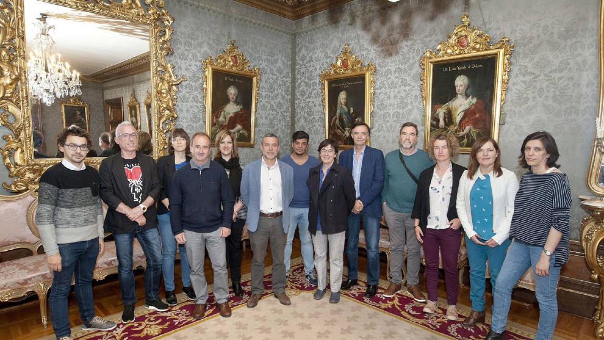 Aprobado un protocolo para mejorar la acogida a refugiados en Navarra