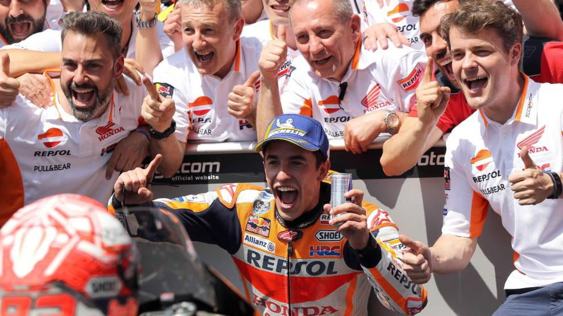 Marc Márquez se exhibe en Le Mans y es más líder de MotoGP