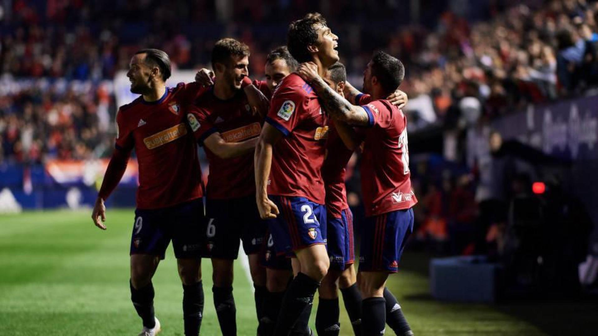 Osasuna gana al Lorca y se reengancha a la lucha por el 'play-off'