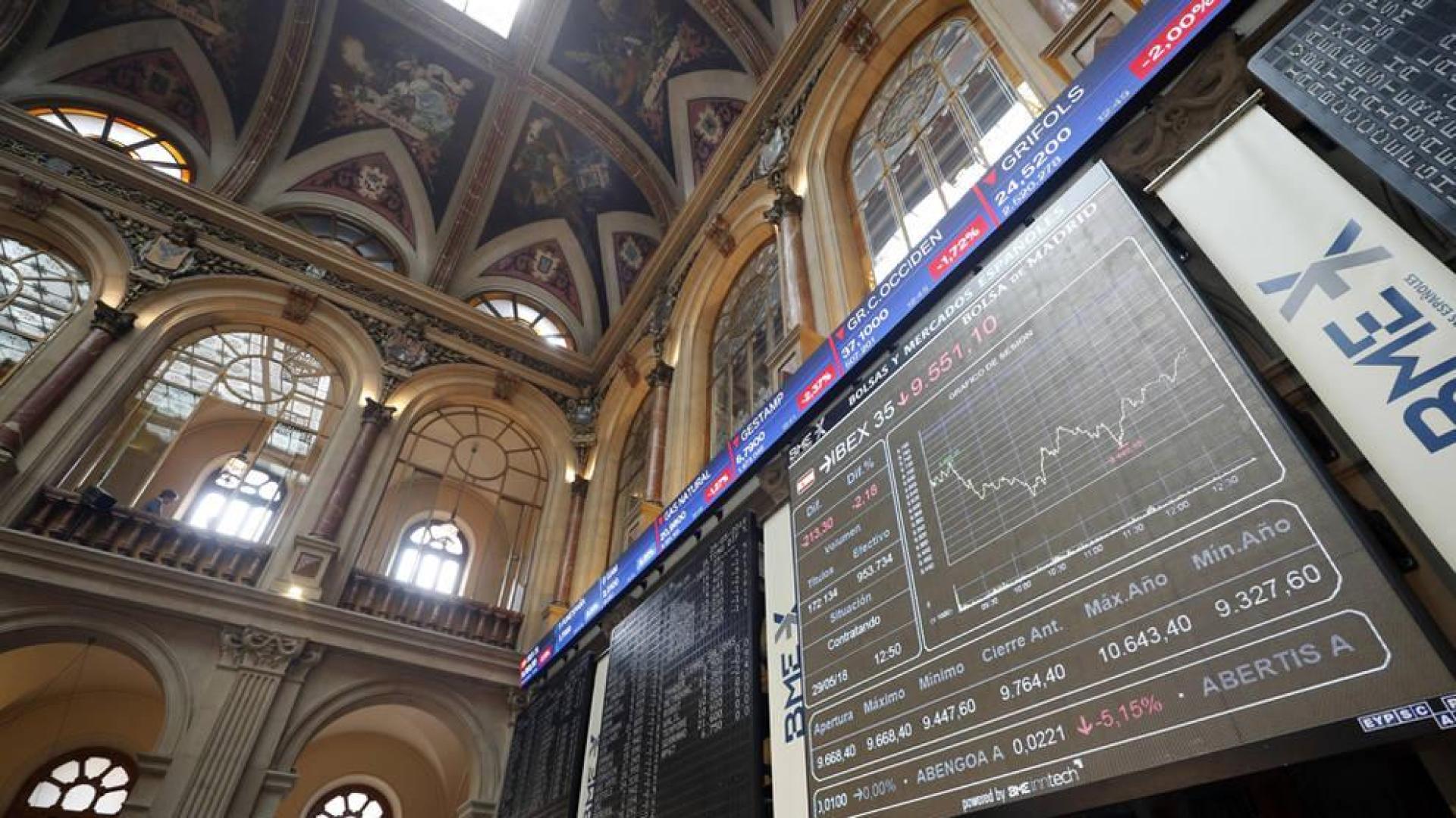 El IBEX pierde más del 2,5% y las bolsas europeas se desploman