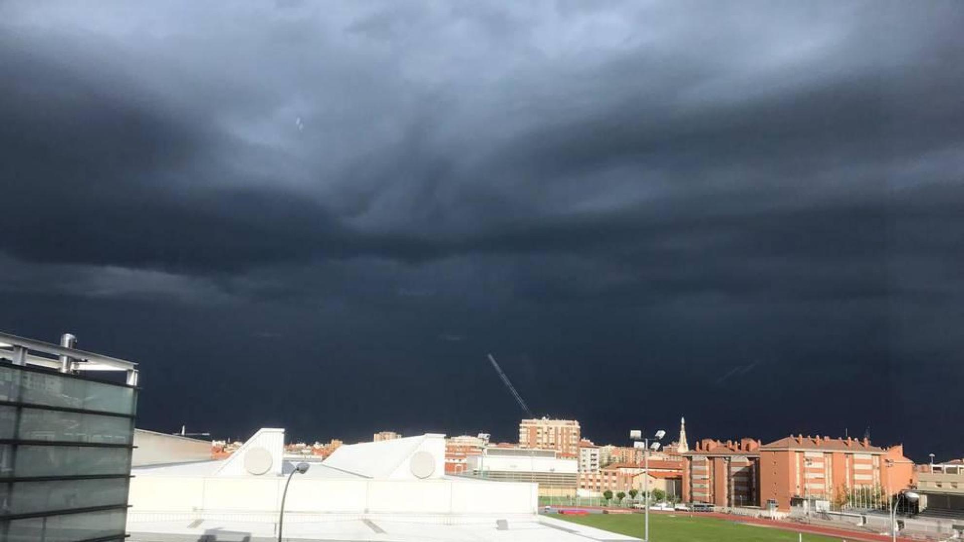 Imágenes de las fuertes tormentas de este jueves en gran parte de Navarra.