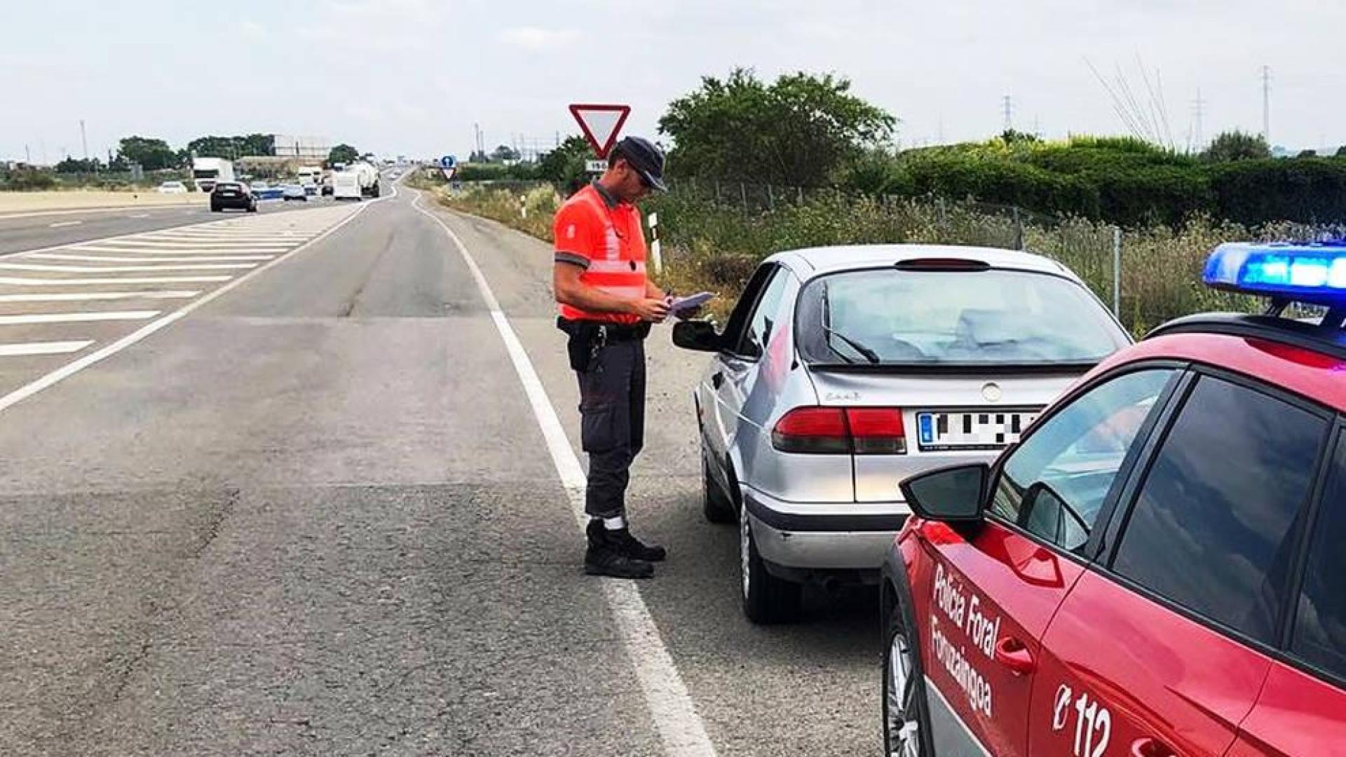 Imputado un conductor por varias infracciones de tráfico en Ribaforada