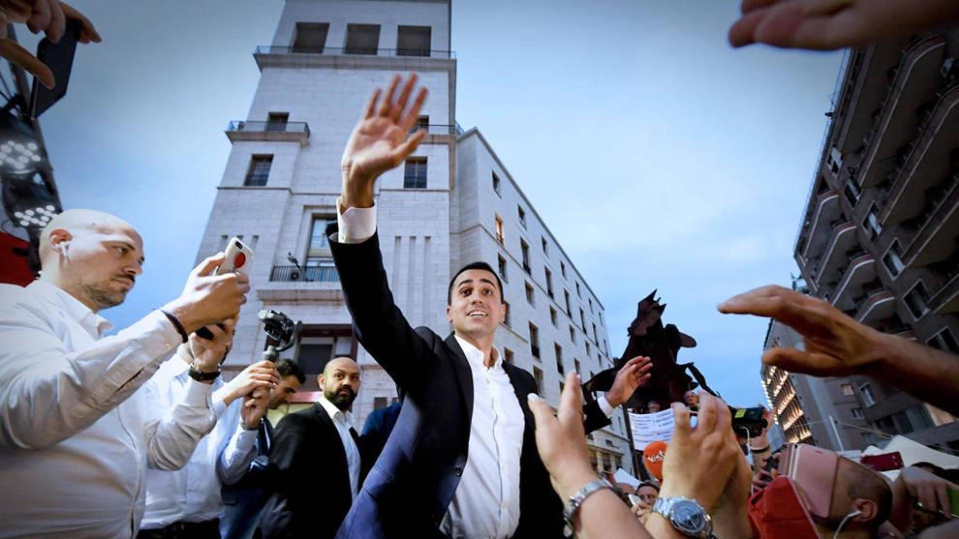 La nueva hipótesis de un gobierno M5S-Liga añade más incertidumbre en Italia
