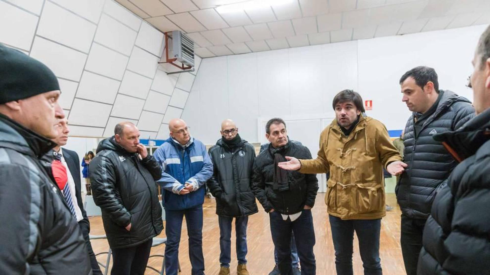 Larrarte busca el apoyo de los clubes para no destinar 3 millones a un pabellón nuevo