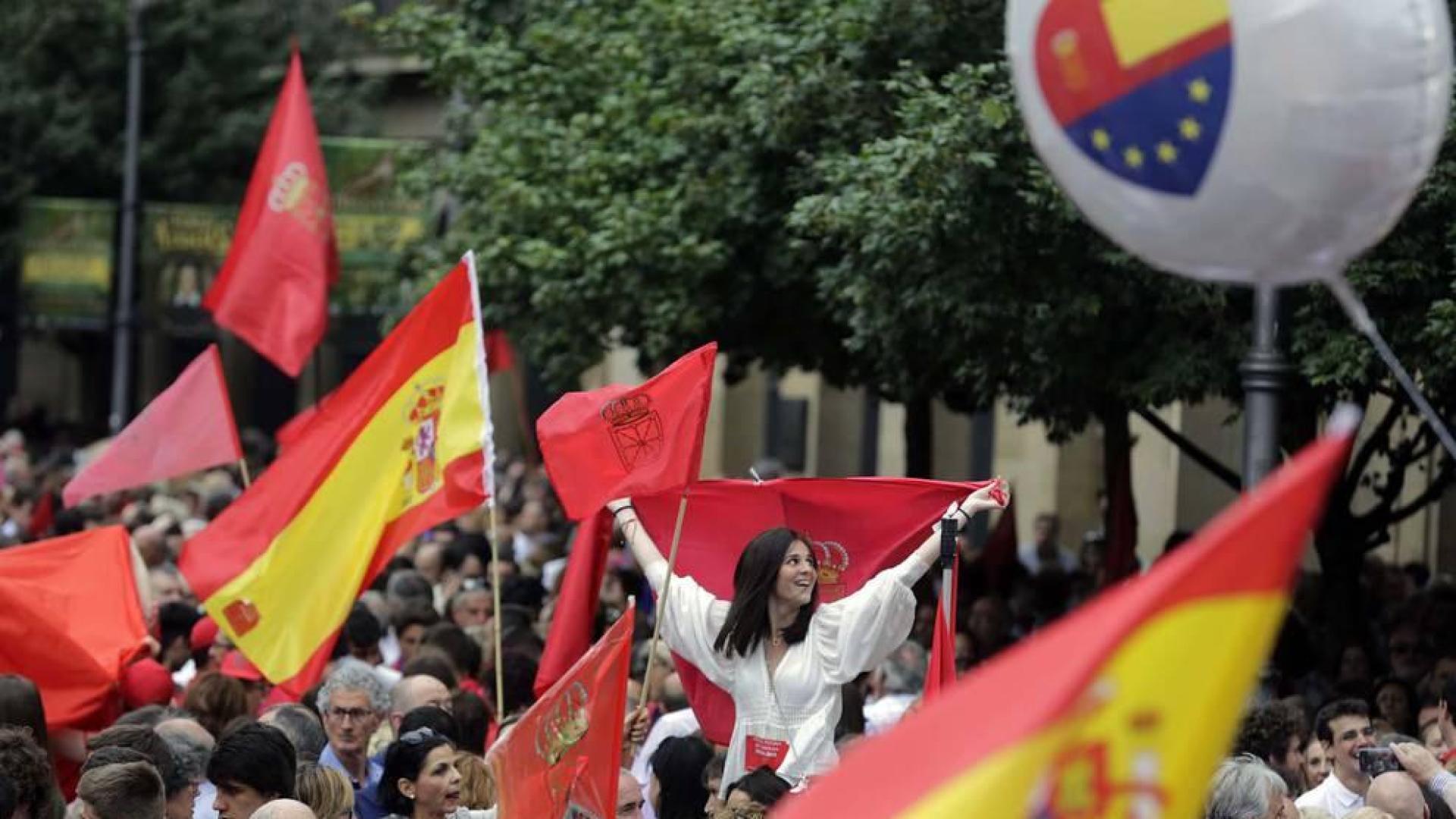 “Favorecen a unos pocos a costa de perjudicar a la mayoría”