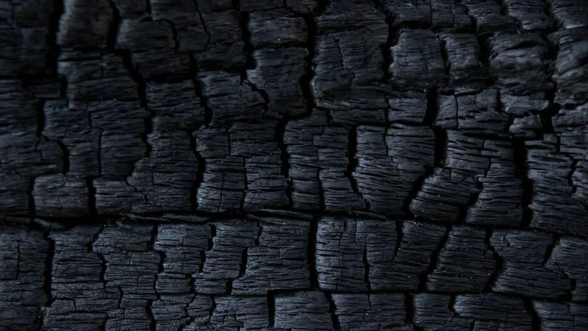 'Total black'