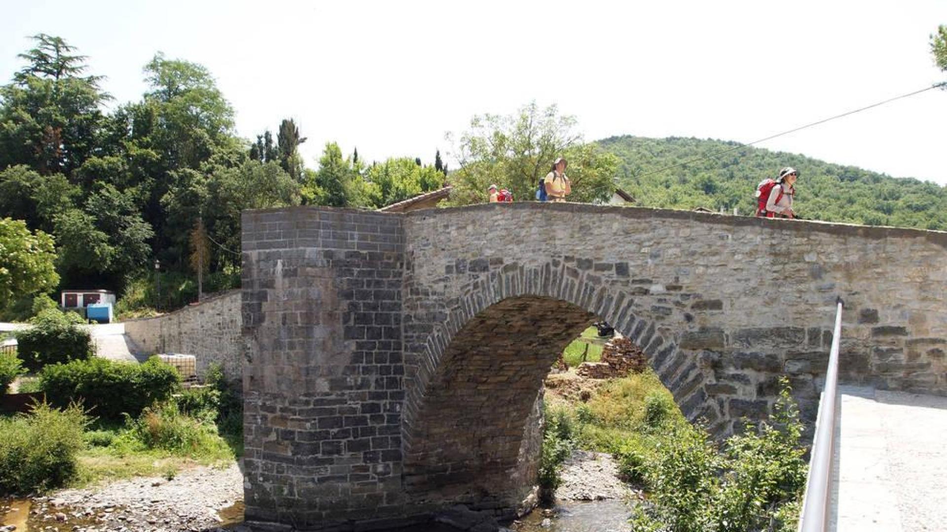 Rescatados dos peregrinos heridos leves en Bargota y Zubiri