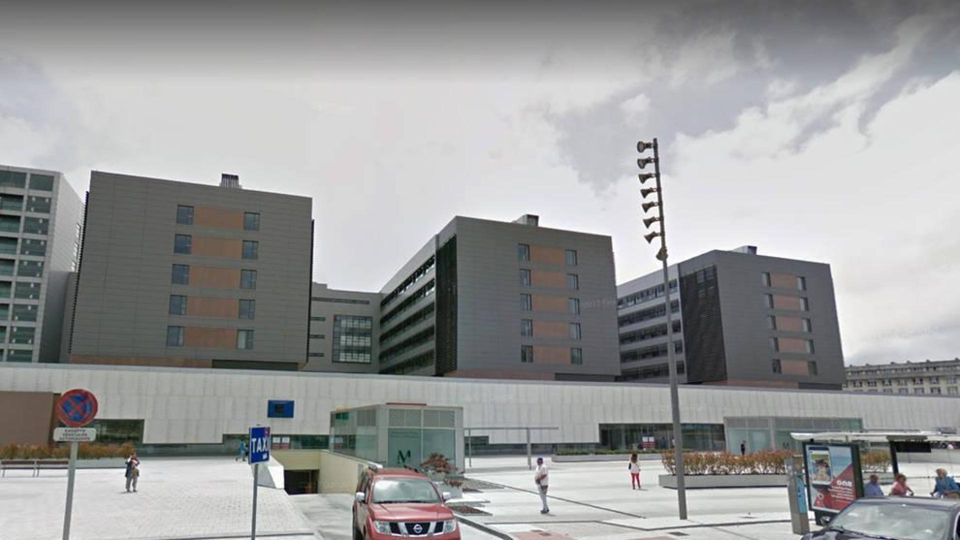 Una joven de 19 años da a luz una niña en un autobús en Cantabria