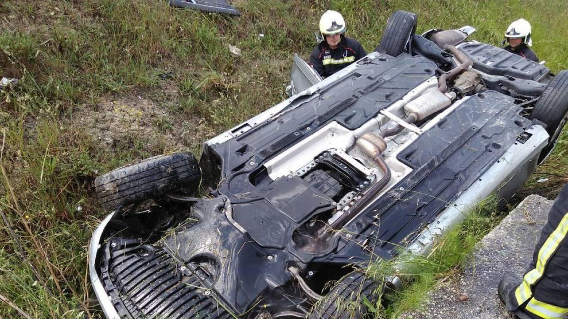 Tres heridos en un accidente en la A15 en Esquíroz