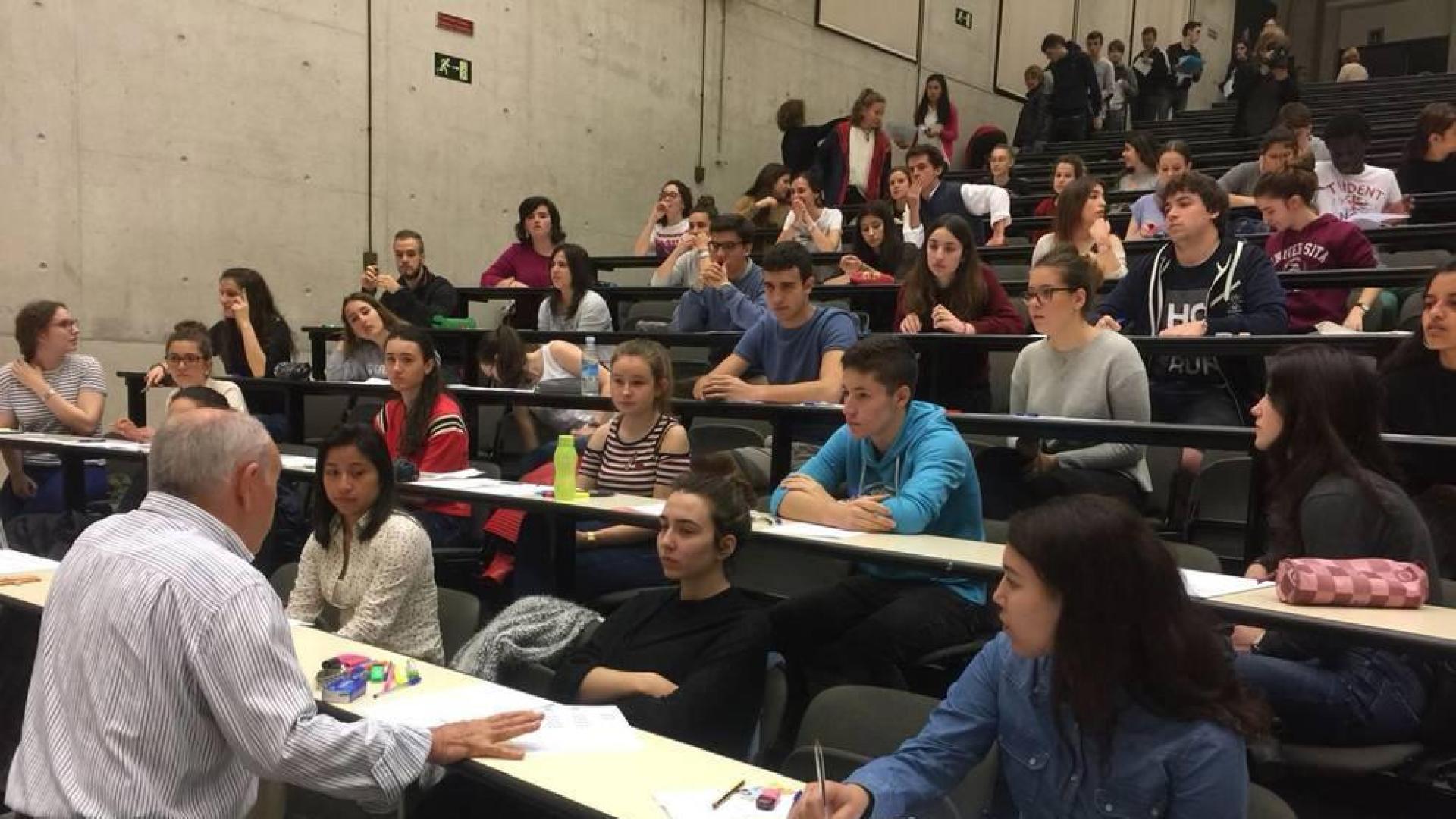 3.104 estudiantes se examinan hoy de Selectividad en la UPNA