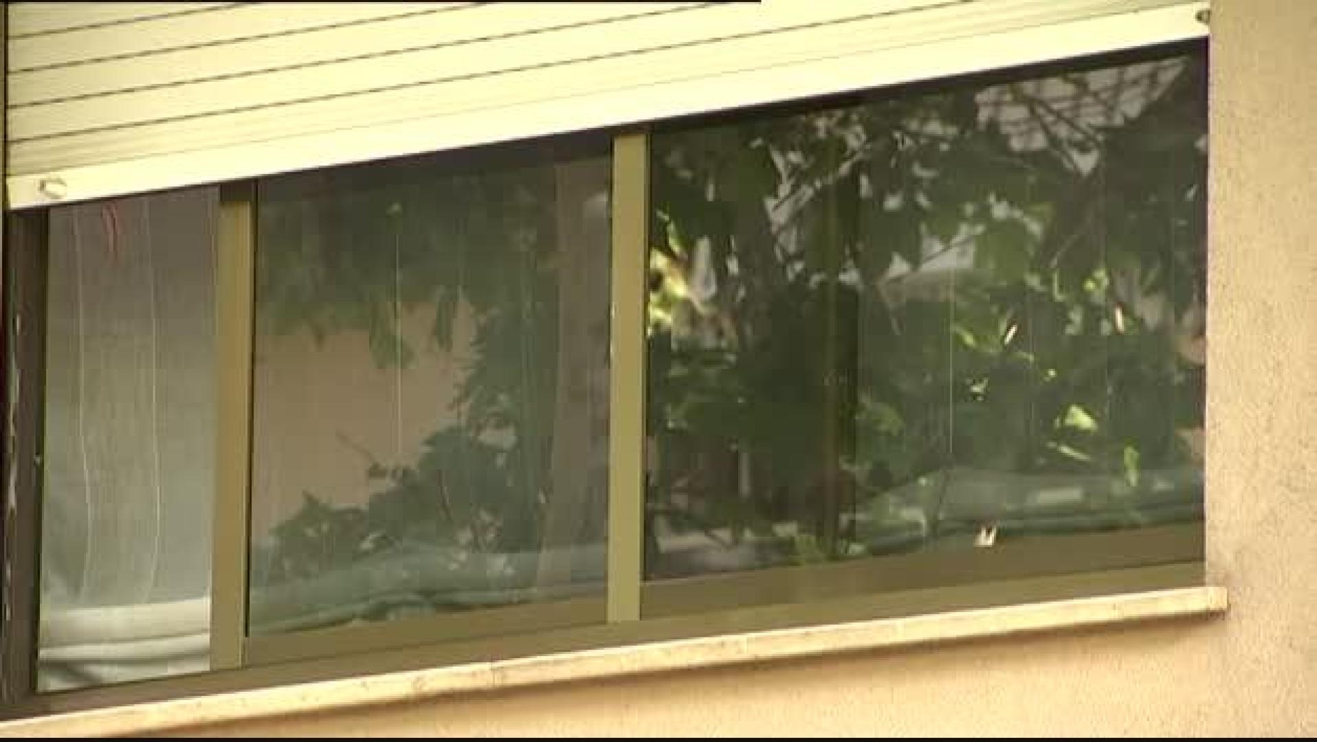 12 horas de registro en la vivienda donde apareció el cadáver de la niña de Vilanova i la Geltrú