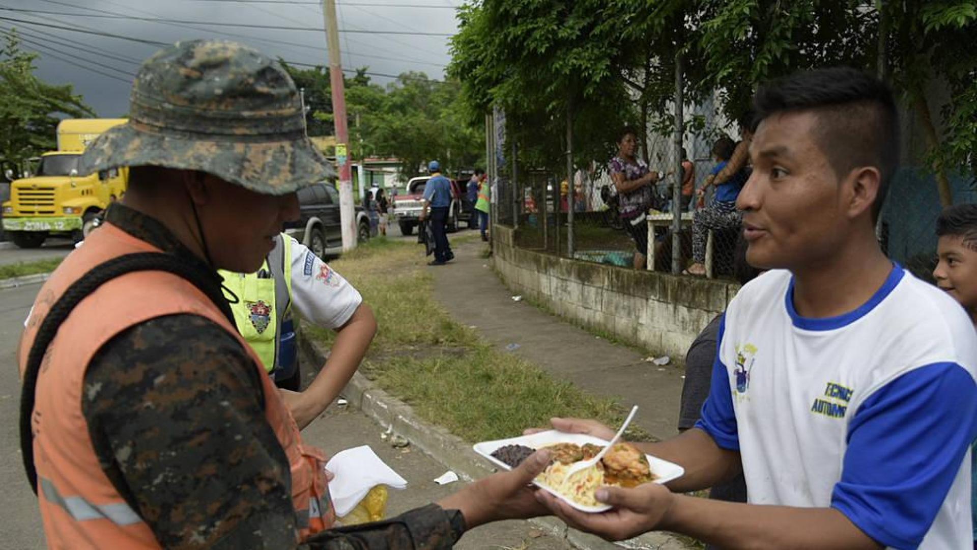 Casi un centenar de muertos por la erupción del Volcán de Fuego en Guatemala