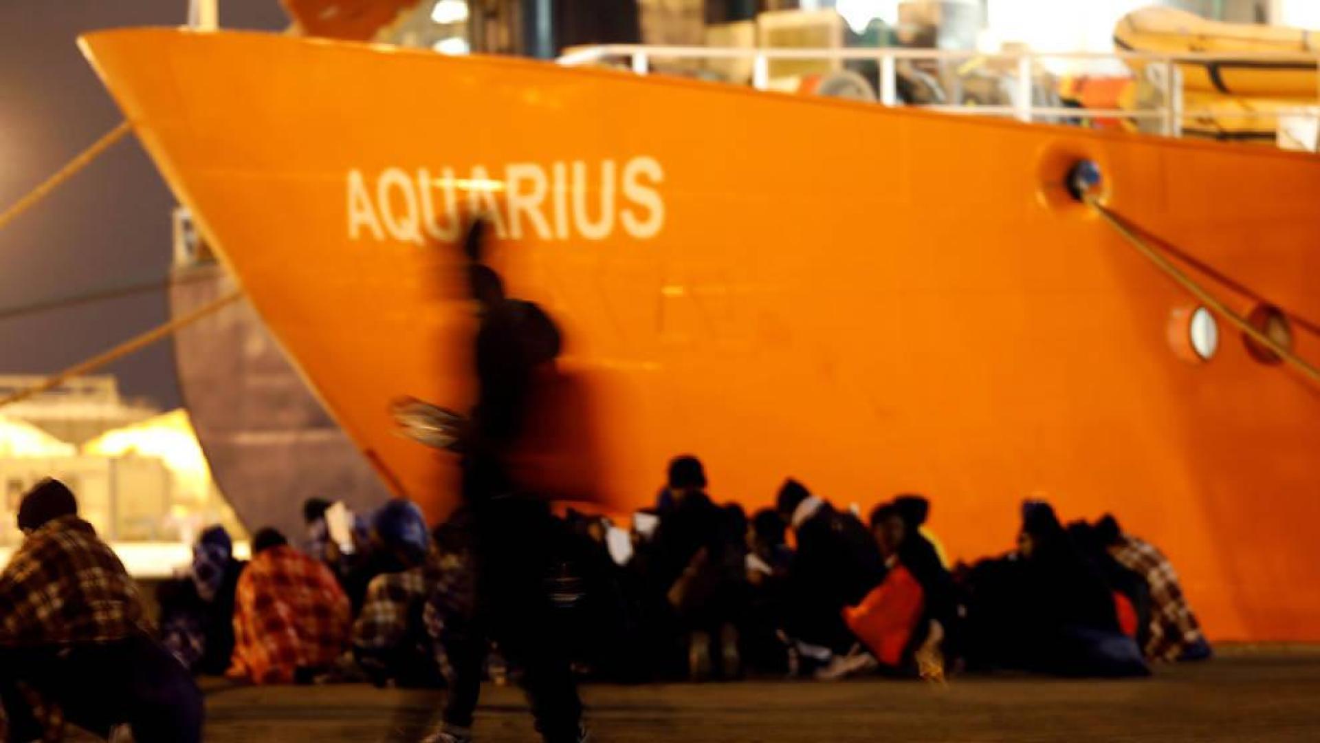 Italia no autoriza el desembarco de 629 inmigrantes
