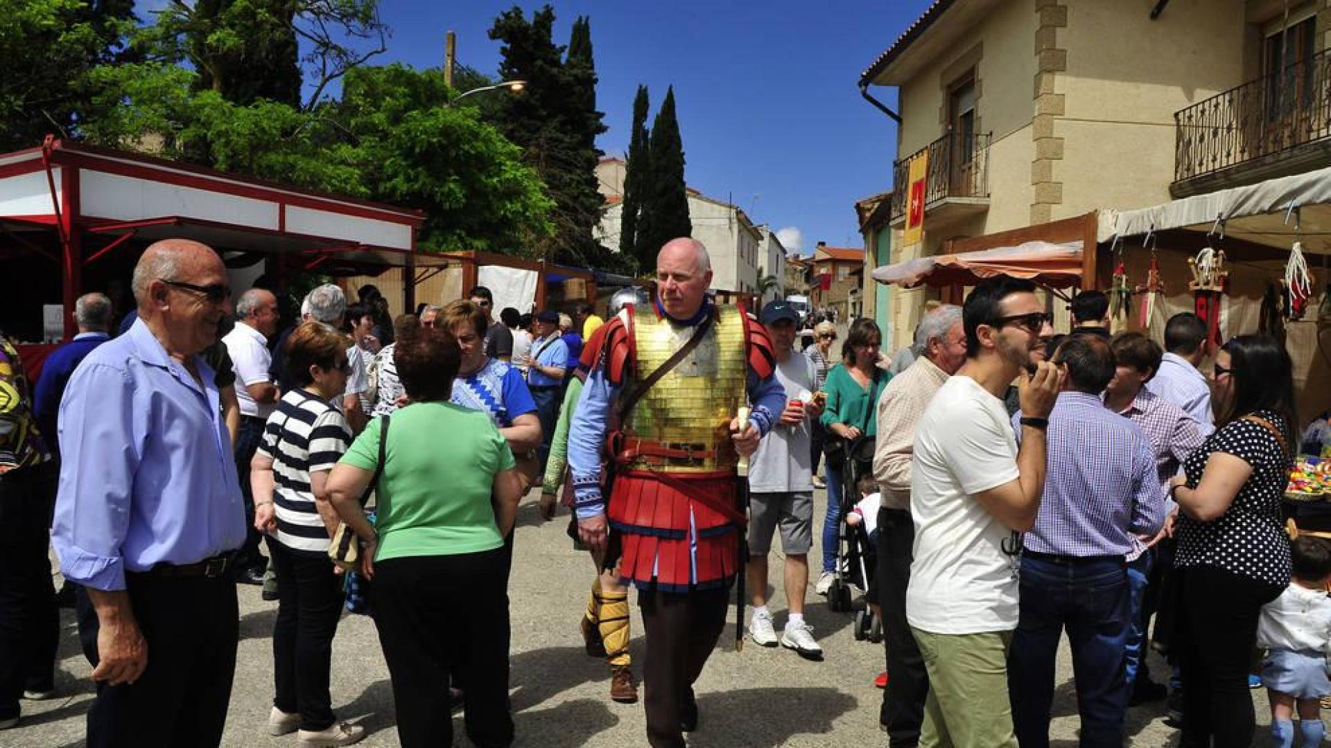 Santacara viaja a sus orígenes romanos acompaña de buen tiempo