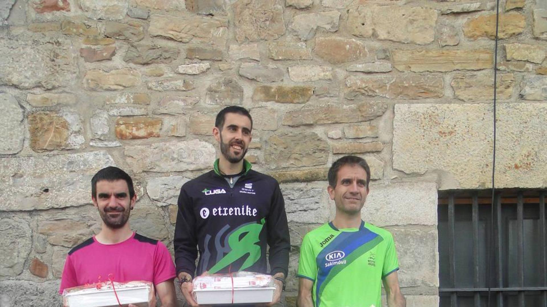 Etxamendi y Alfaro ganan la carrera popular Lizoáin-Arriasgoiti