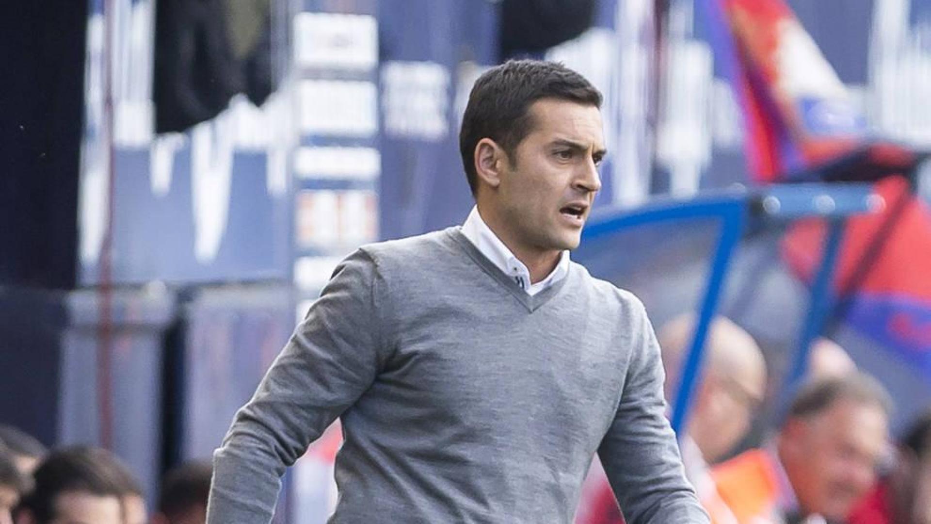 Seis candidatos al banquillo de Osasuna