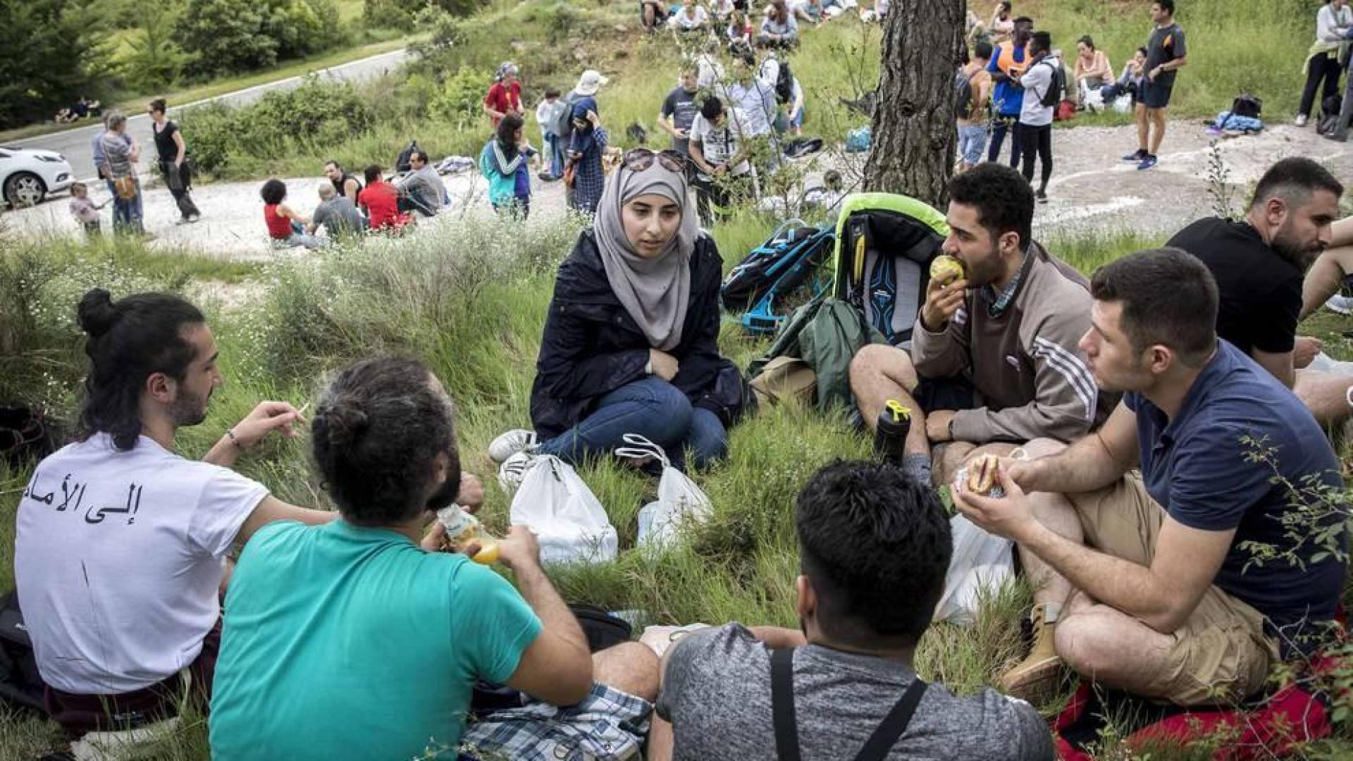 Los 'Caminos de la Hospitalidad' desembocaron el sábado en la cuna de San Francisco Javier con un centenar de refugiados sirios como símbolo de la acogida Navarra