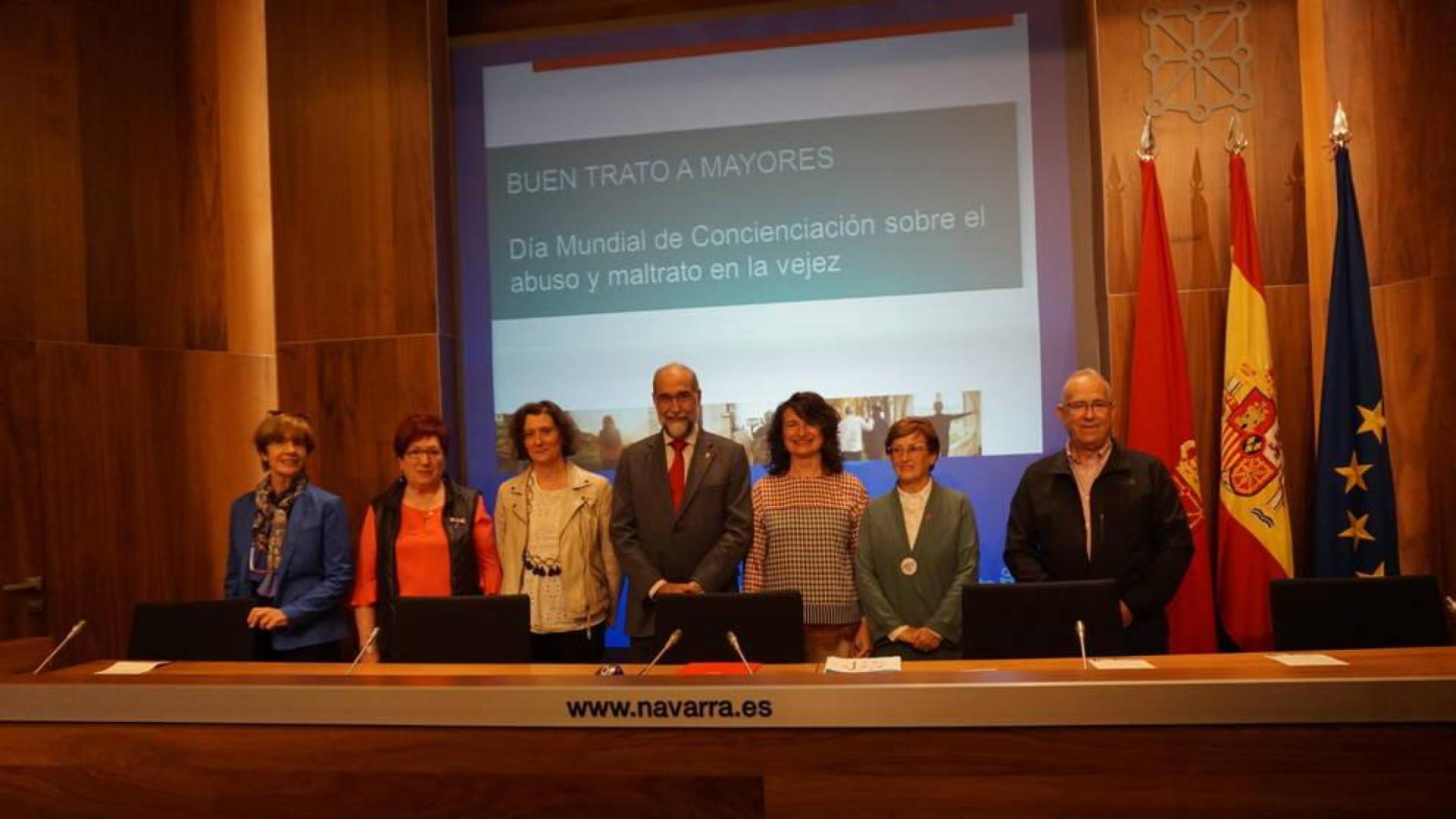 Decálogo para el buen trato de las personas mayores de Navarra