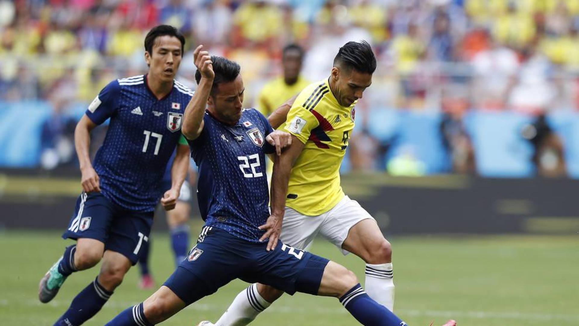 Japón vence a Colombia 1-2