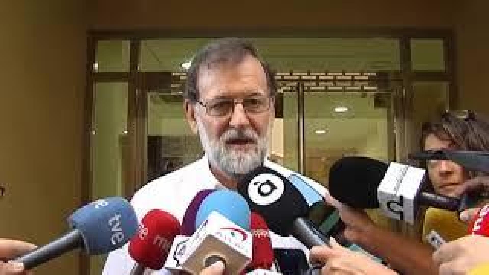 Rajoy se incorpora al trabajo sin nervios: "Vuelvo a donde estaba"