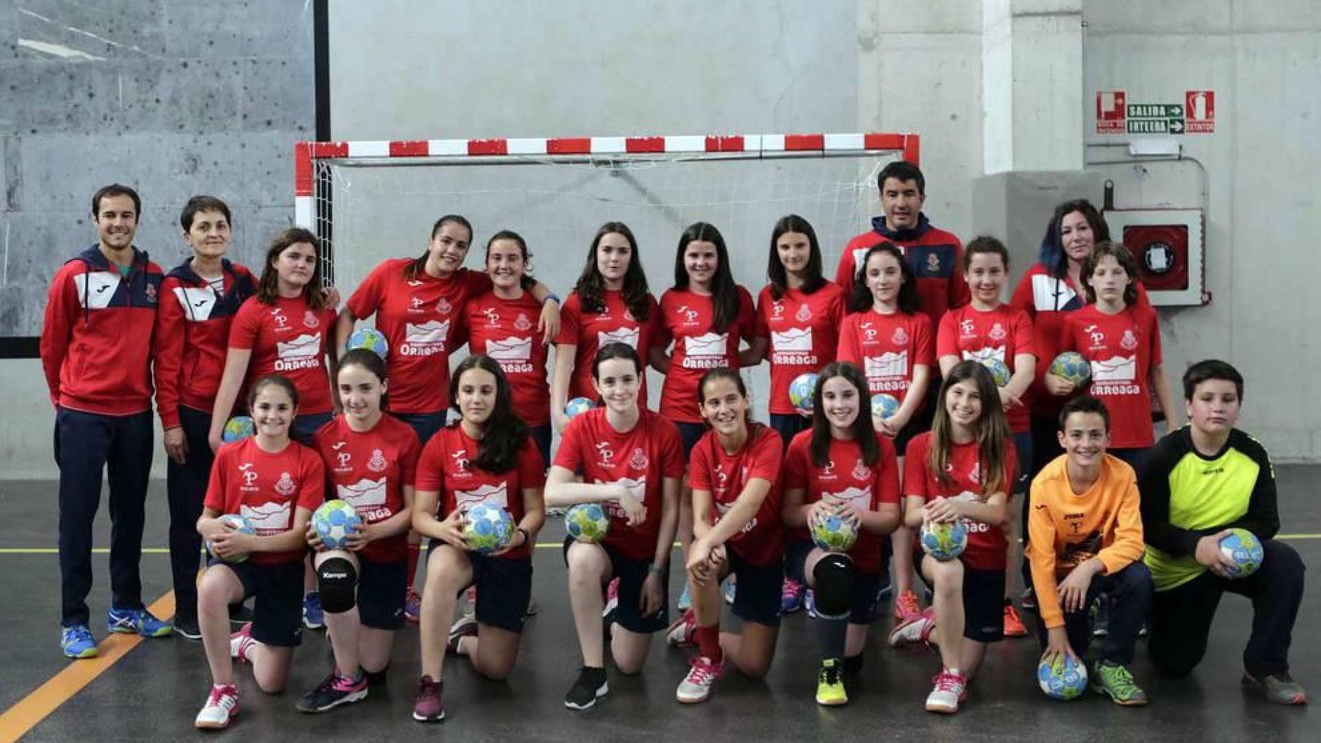 Aoiz recupera el  balonmano