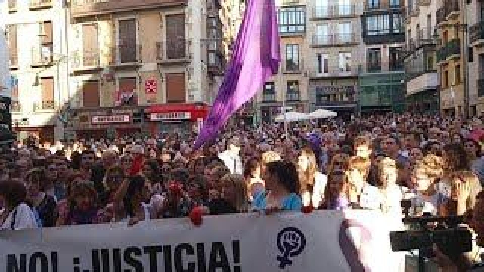 Concentración contra la "justicia patriarcal"