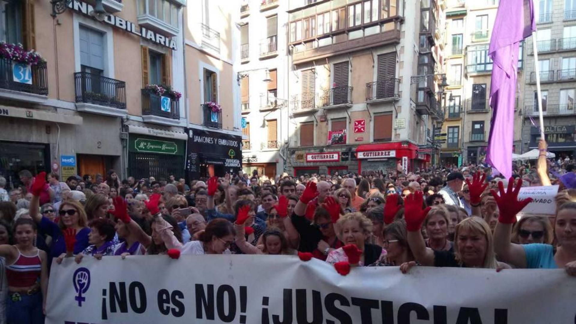 DIRECTO | Nueva concentración en Pamplona "contra la justicia patriarcal"