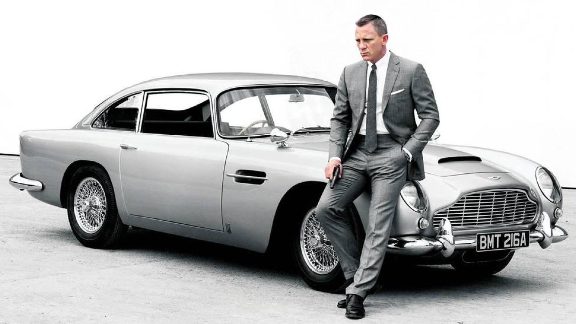 Bond se queda sin coche