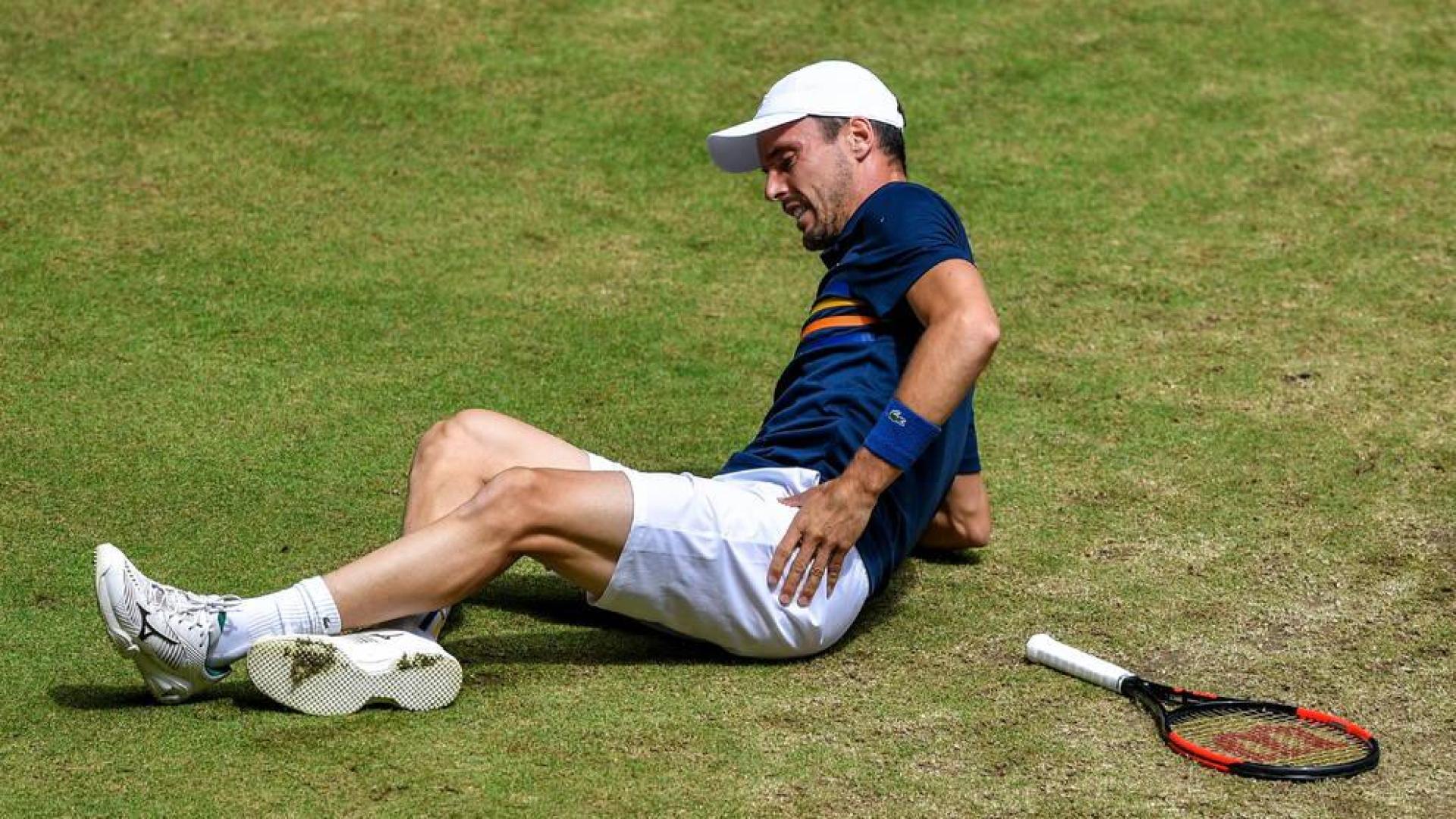 Bautista se retira por lesión en Halle y deja a Coric vía libre hasta la final
