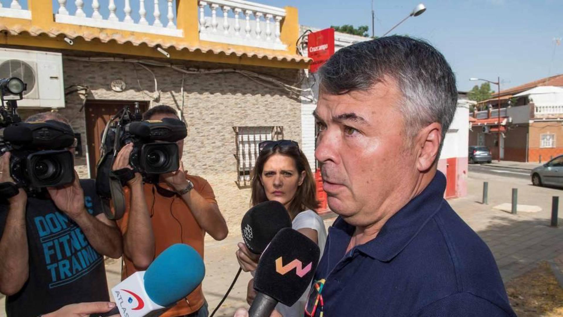 'La Manada' evita salir de casa en su primer fin de semana de libertad