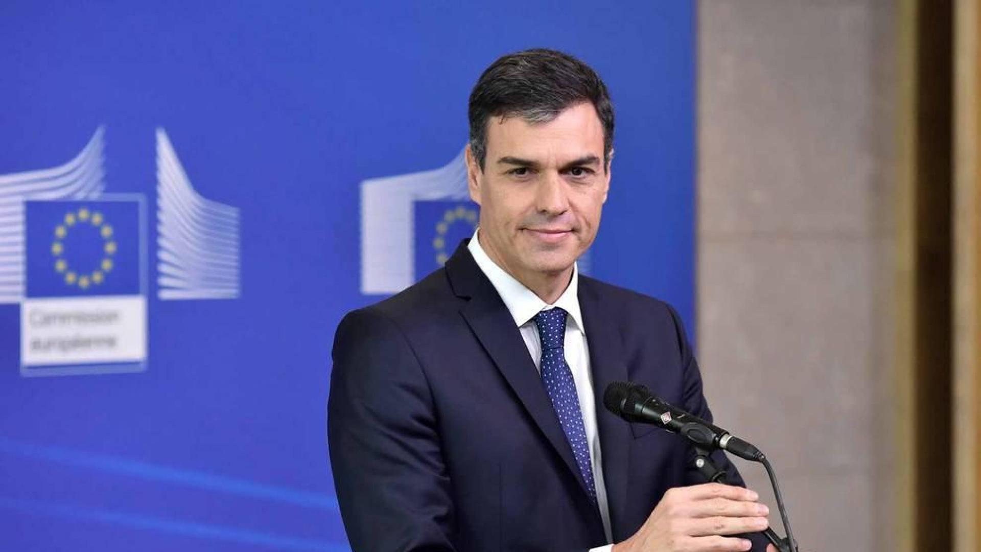 Sánchez ve "un punto de partida" la propuesta de centros de desembarco