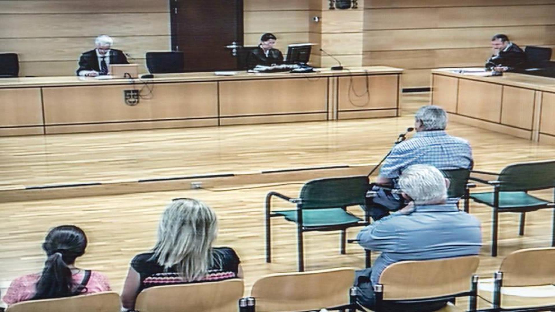 Acepta 11,5 años  de cárcel por asesinar al novio de su exmujer en Burlada