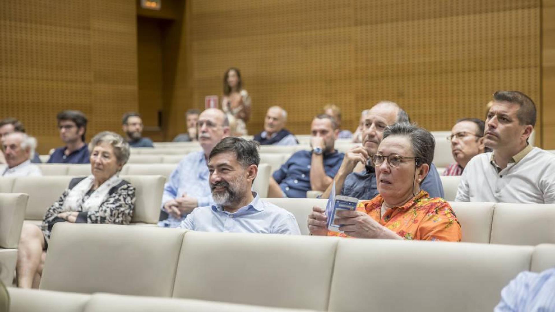 Gradas en el matadero