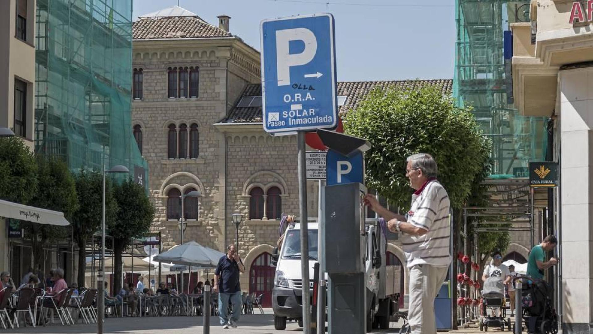El comercio de Estella echa en falta no haber participado más en los cambios de la zona azul