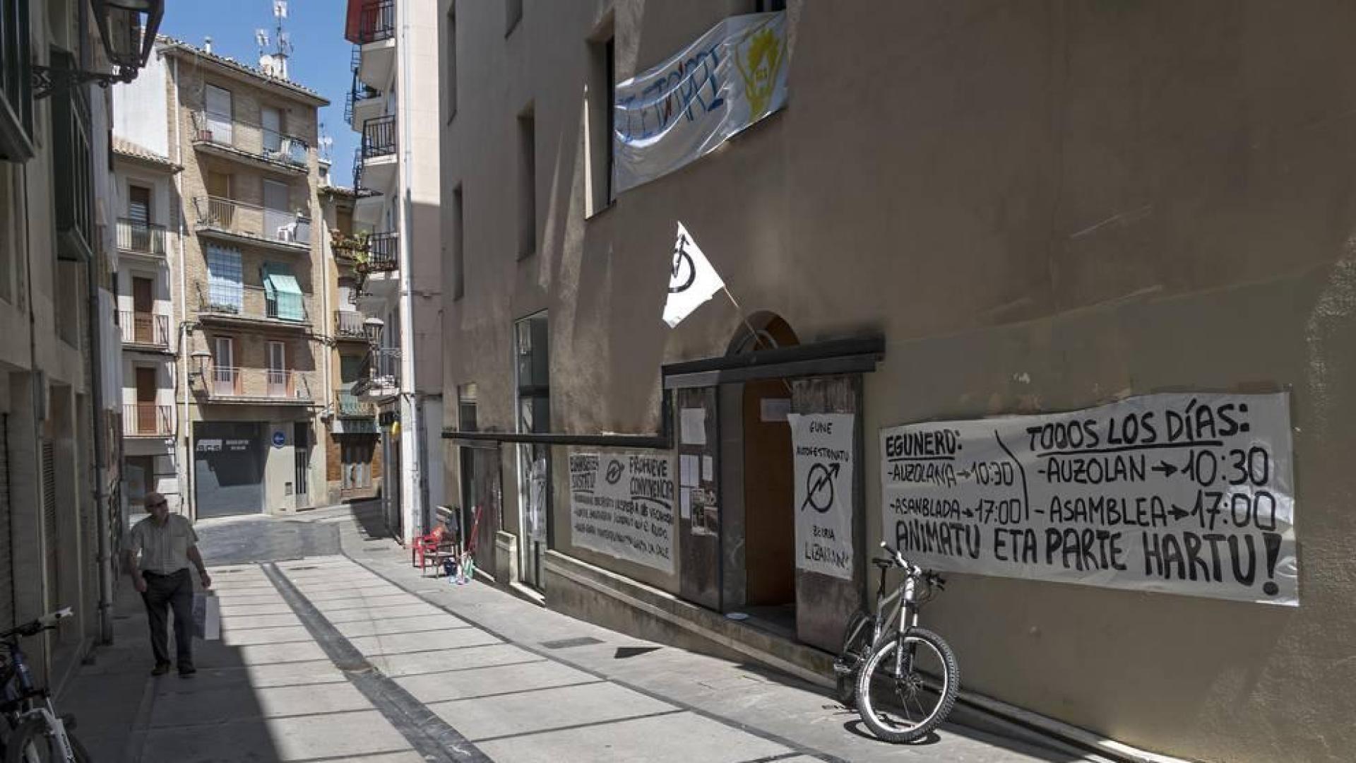 Leoz deja al Gobierno la decisión sobre los okupas del Hospital Viejo de Estella