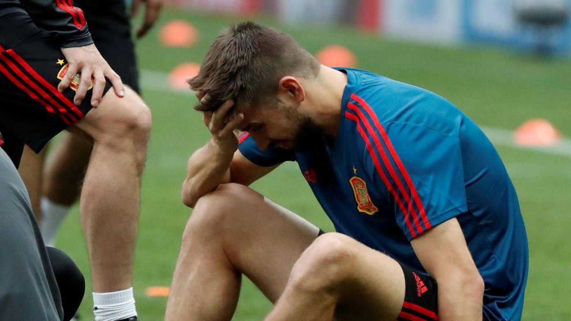 España prepara los octavos en casa del anfitrión con susto de Piqué