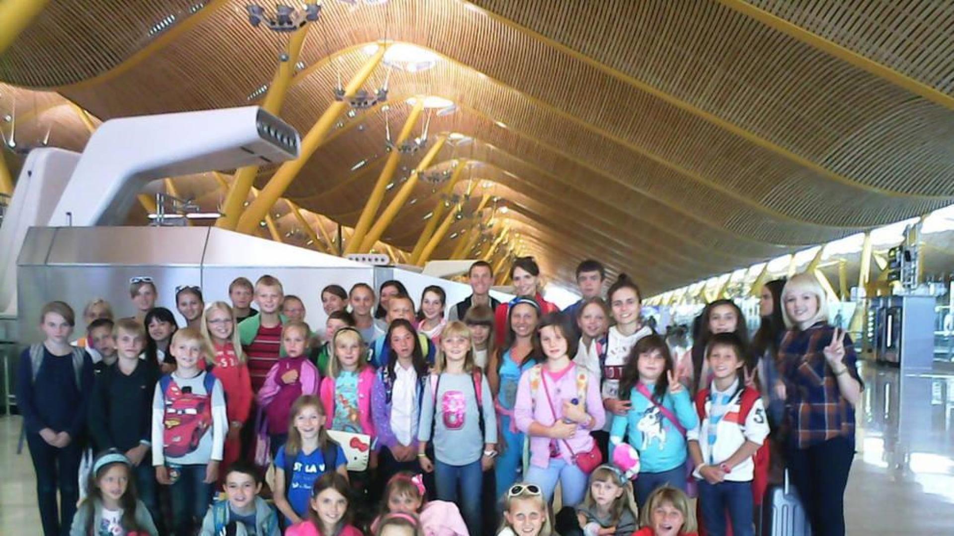 Cinco niños de Ucrania buscan familias de acogida este verano