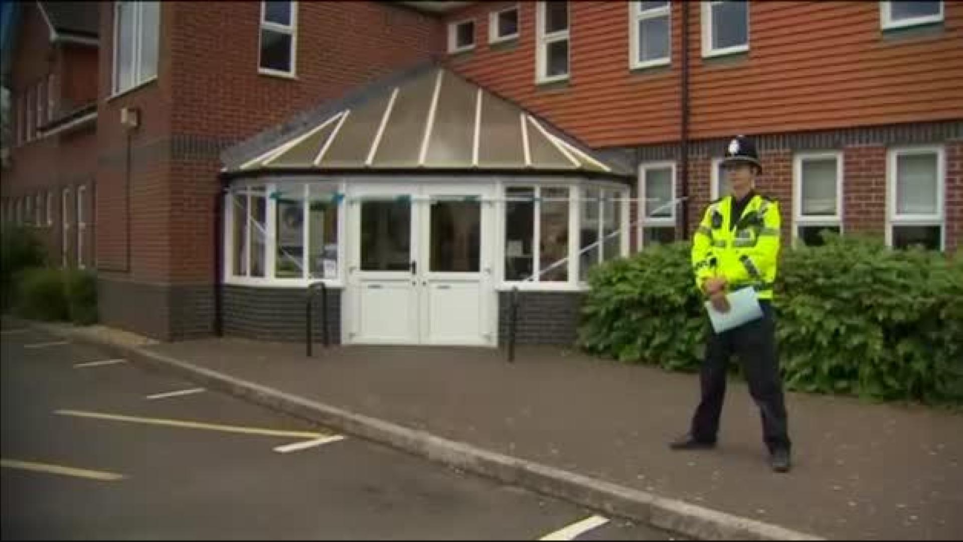 En estado grave dos personas expuestas a una sustancia desconocida al sur de Inglaterra