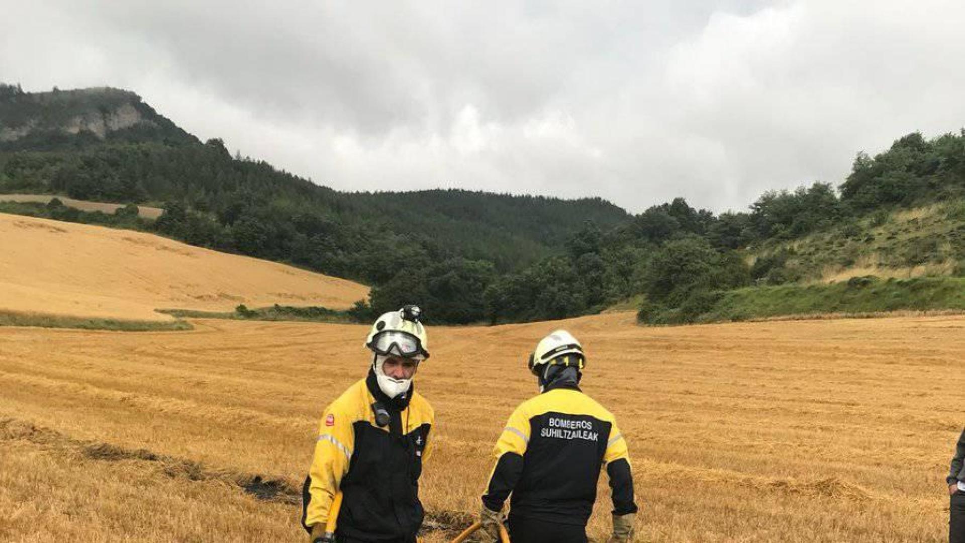 Las tormentas requieren la intervención de los bomberos por distintas incidencias